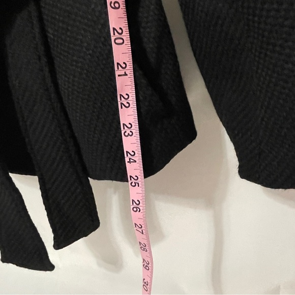 H&M jacket - Picture 5 of 11